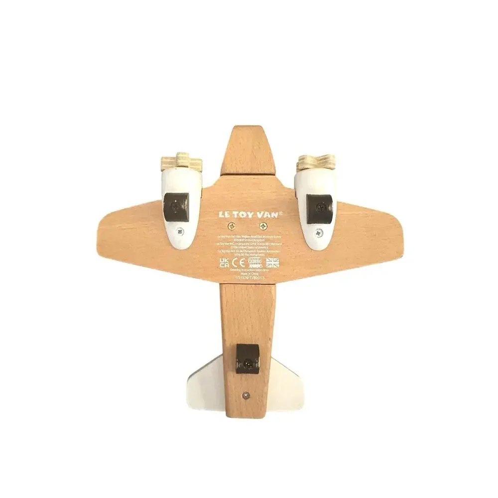 Le Toy Van wooden passenger